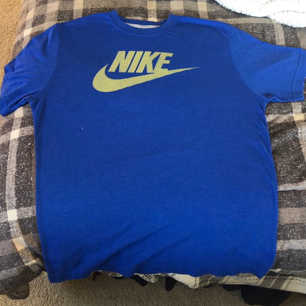 Blue Nike Tee Shirt - Regular Fit